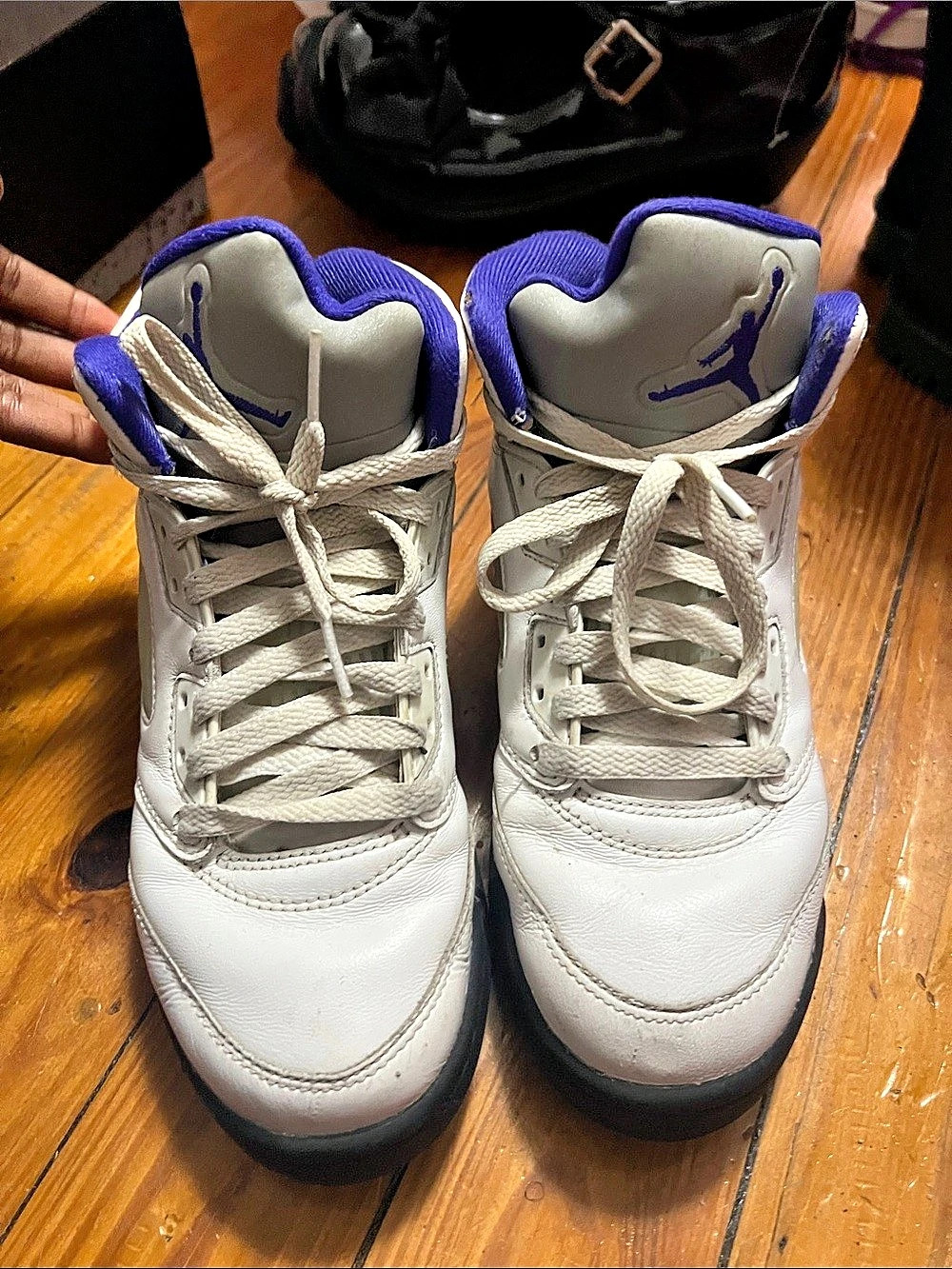 Air Jordan 5 White & Purple Sneakers